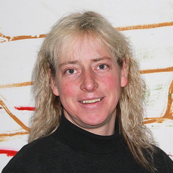 Kirsten Büscher, Pferdepflegerin